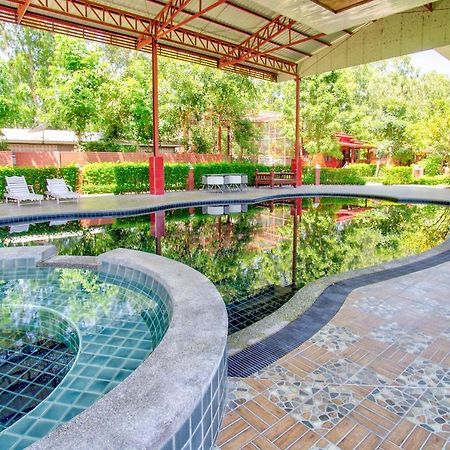 Thaiasia Goldensea Resort Ayutthaya Extérieur photo