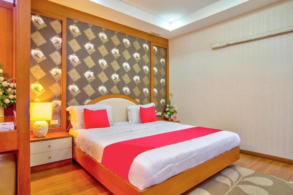 Thaiasia Goldensea Resort Ayutthaya Extérieur photo